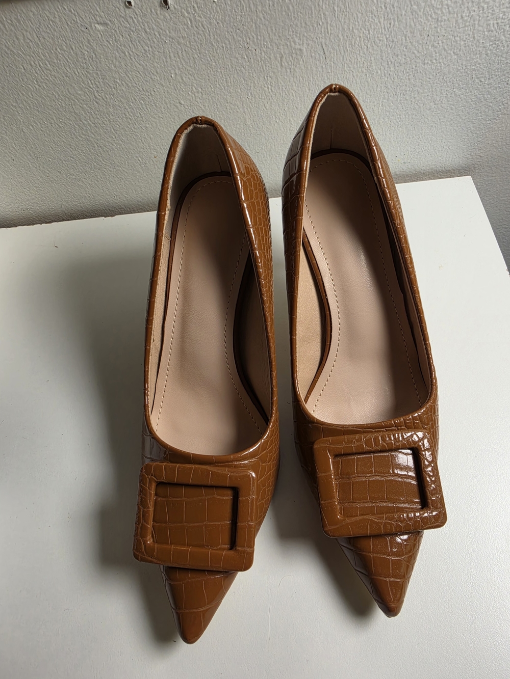 Croc-Texture Pointed Toe Pumps in Cognac